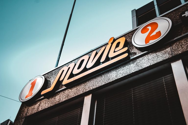 Classic Cars on the Silver Screen: What Retro Movies Reveal About Automotive Icons featured image
